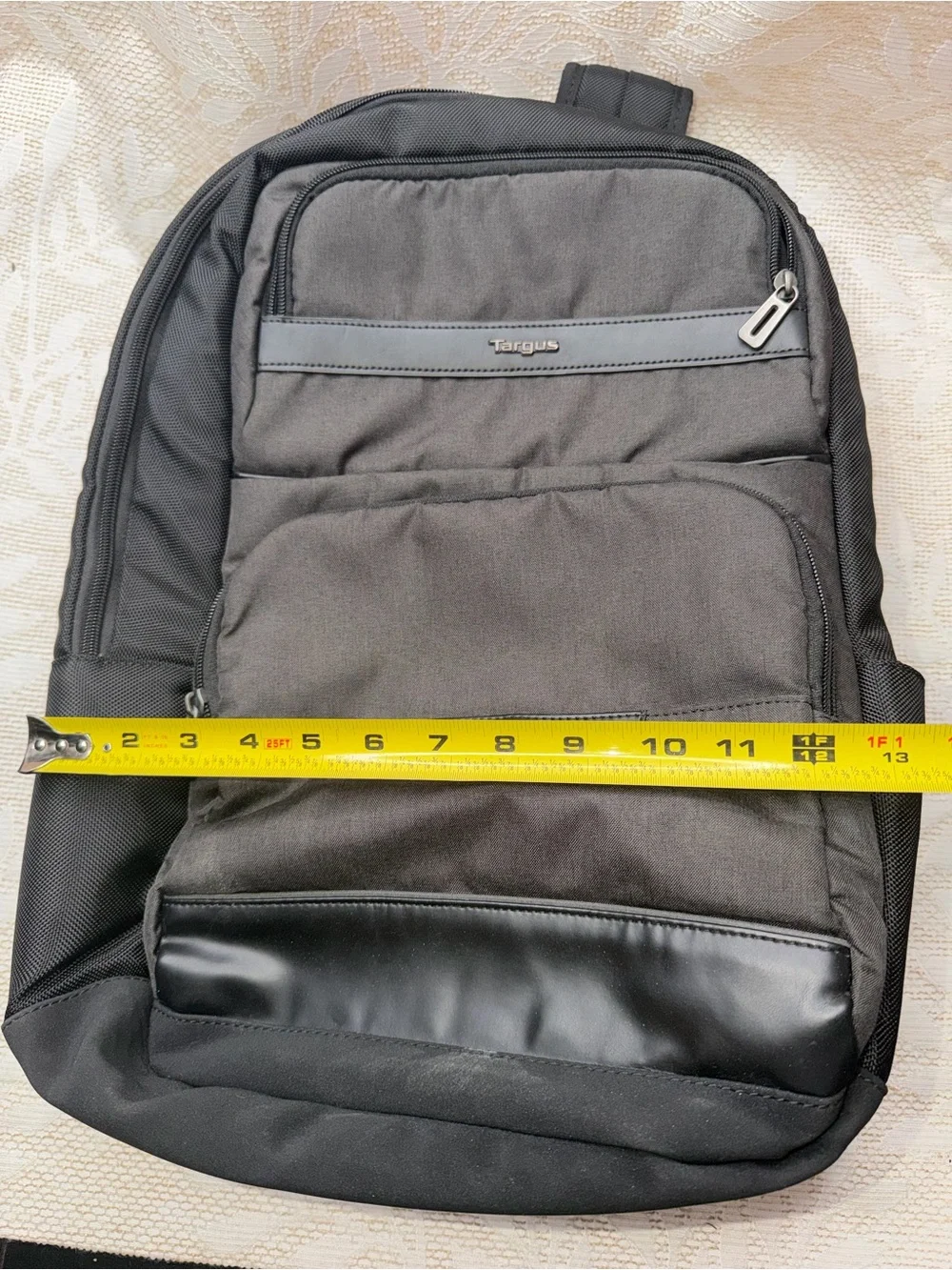 Targus Black Men's Laptop Padded Backpack - Professional Everyday Bag